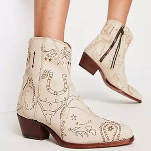Free People New Frontier Doodle Boots